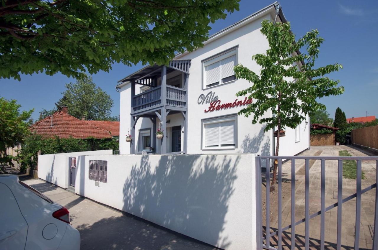 Villa Harmonia Gyula Exterior foto