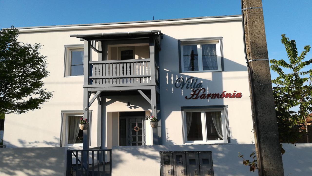 Villa Harmonia Gyula Exterior foto